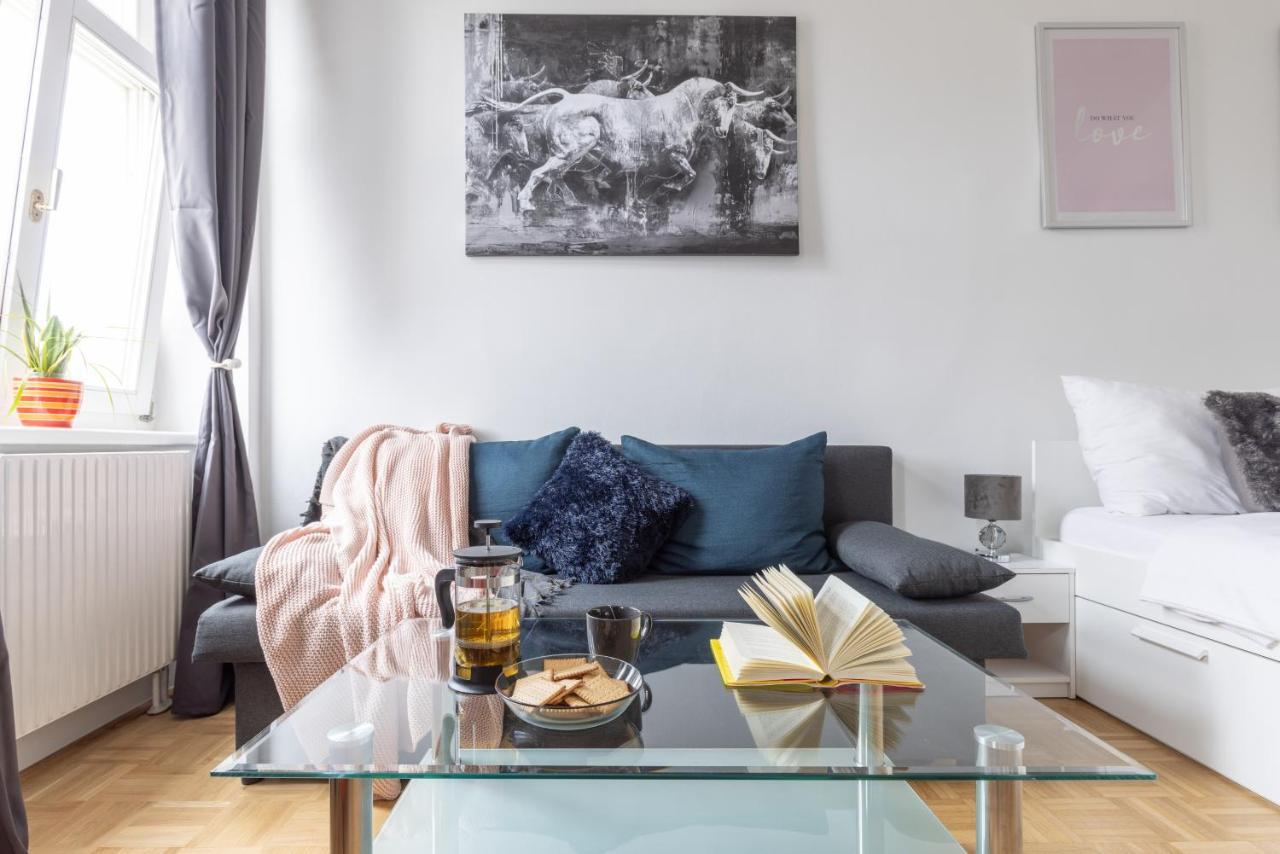 Yeshello Vienna Central Station Apartment Exterior foto